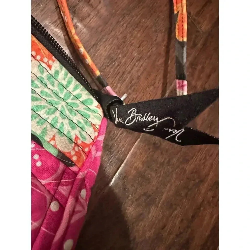 Vera Bradley Ziggy Zinnia Crossbody/shoulder bag